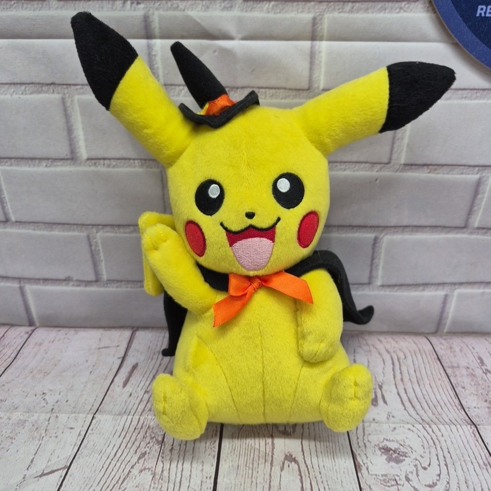 2017 Tomy Pokemon Pikachu Halloween Witch Seasonal Plush 8" Inch Plush Toy